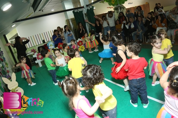 Activity Jbeil-Byblos Kids Shows La Fete des Mamans a Bebes Calins 3 Lebanon