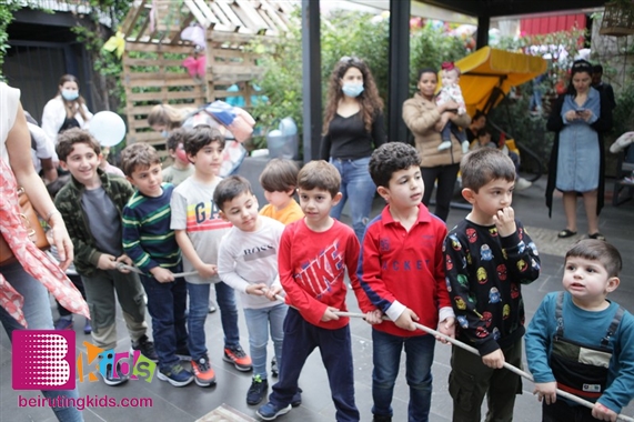 Kids Shows Les Joyeuses Paques des Bouffons Lebanon