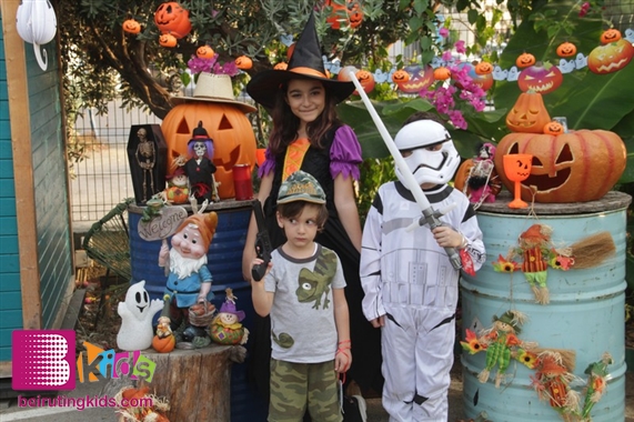 Bouffons et la Magie de Halloween Lebanon